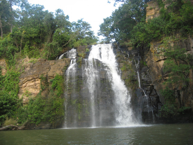 Chutes de Tanougou domaine public