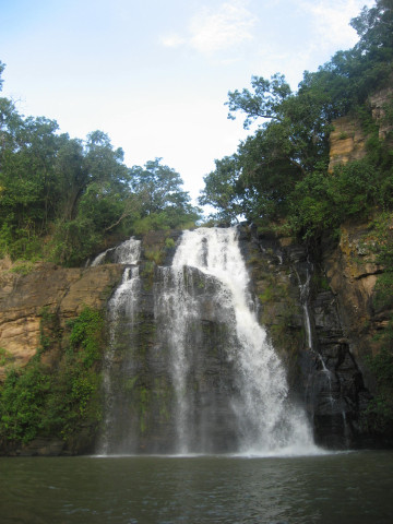 Chutes de Tanougou domaine public