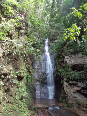 Cascade de Kamalo domaine public