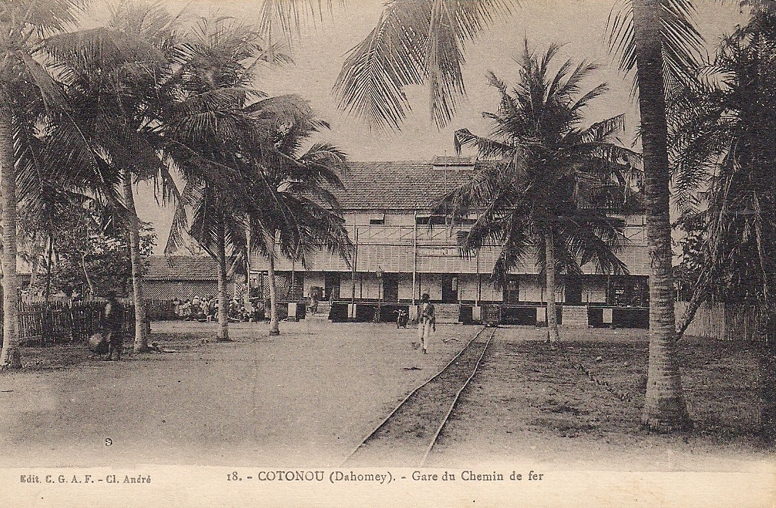 Premire gare de Cotonou