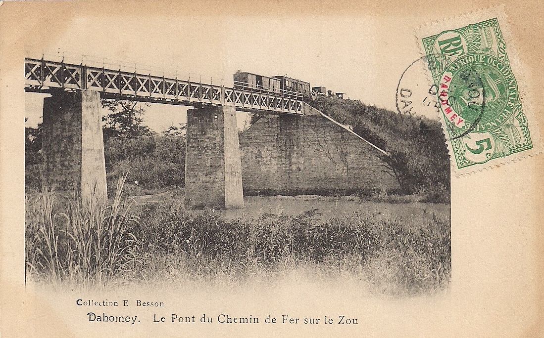 Carte postale ancienne: pont sur le Zou